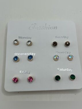 7-Pair Women’s Daily Crystal Stud Earring Set - Multicolor